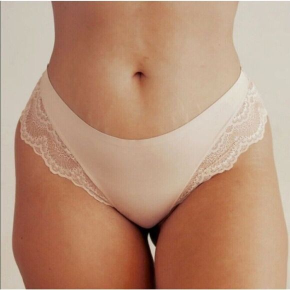 Pinsy Women's Sz Large Beige Light Shaping Thong Lace Panty - Picture 1 of 7